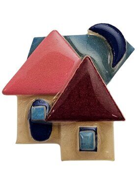 Lucinda House Pink Mini Pin Blue Moon J849
